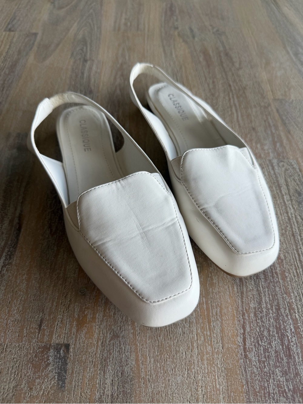 CLASSIQUE White Slingback Loafers for Women